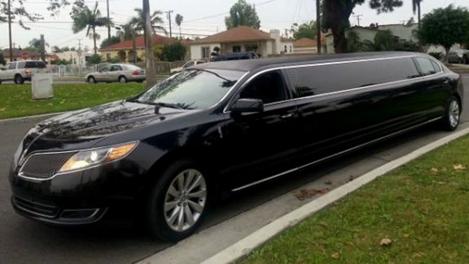 Lincoln MKZ limousine great for concert trips
